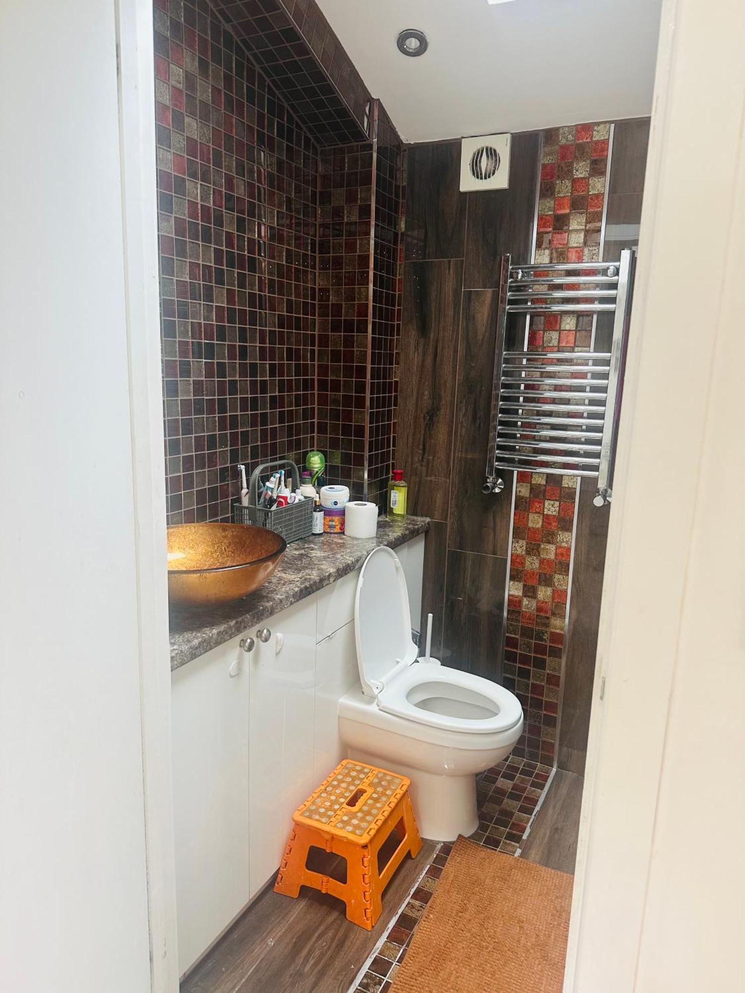 Beautiful Home In London With Easy Access To Central London Sutton  Exteriör bild